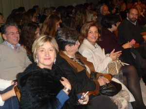 Maria Teresa Licastro e Raffaella Zipper, ovviamente in prima fila 
