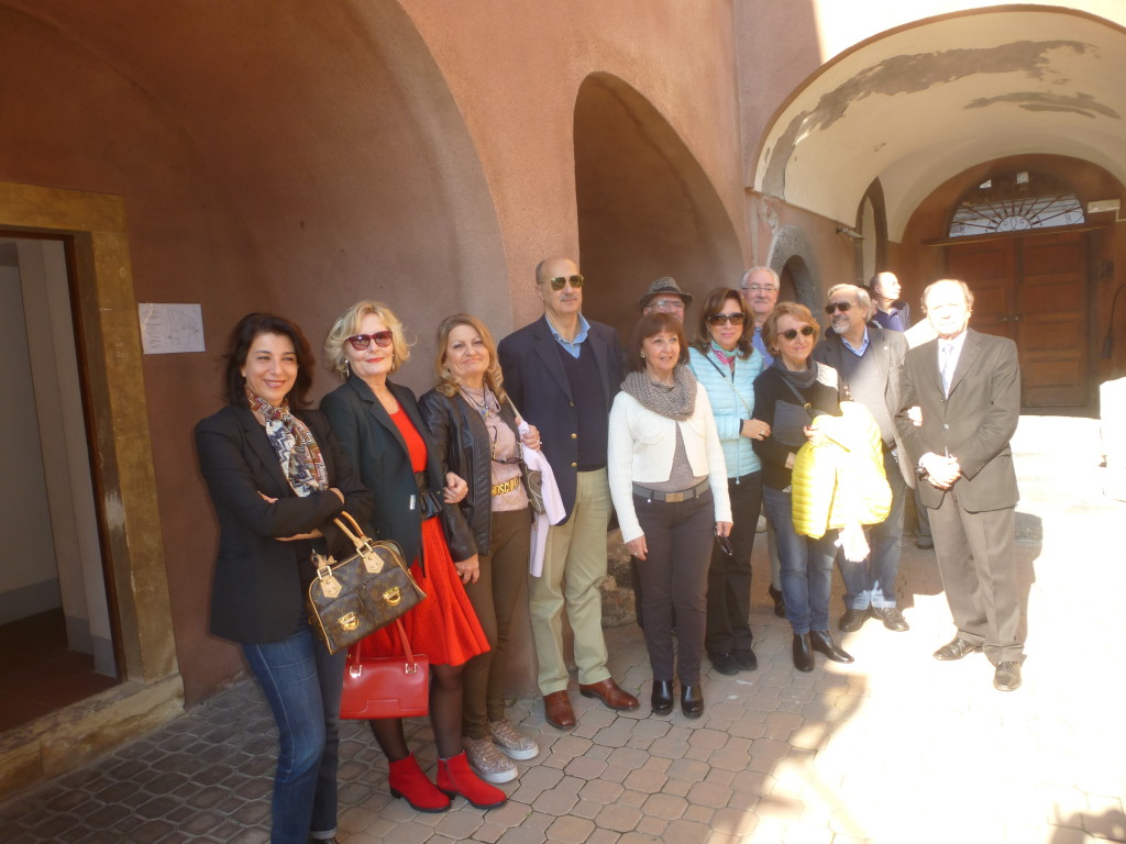 foto d un gruppo: si riconosco Elena Ciravolo,Sarah Zappulla,Francesco Lupo, Fulvia Caffo , Antonella Guglielmino