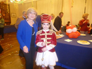 MARCELLA  LICCIARDELLO CON LA  NIPOTE  LUDOVICA  VECCHIO