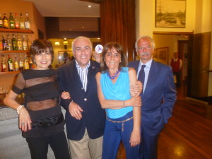 ORNELLA SANTONOCITO, PIPPO PAPPALARDO,CARLA PAPPALARDO COL MARITO