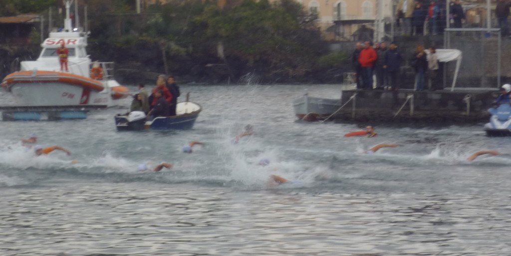 LA BARCA DELLA GIURIA,UN POSTO AMBITO DA  MOLTI...MA PER POCHI...