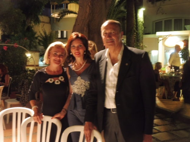 LUISA MURABITO CON VALENTINA E FRANCESCO LUPO