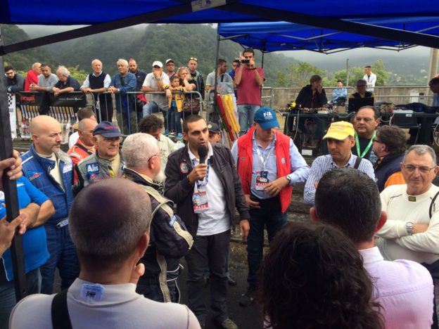 GRAZIANO BASILE DIRETTORE DI GARA PARLA AI PILOTI