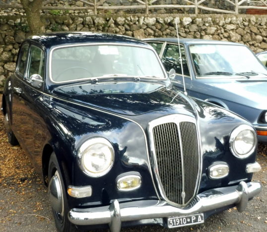 UNA SPLENDIDA LANCIA AURELIA B 12